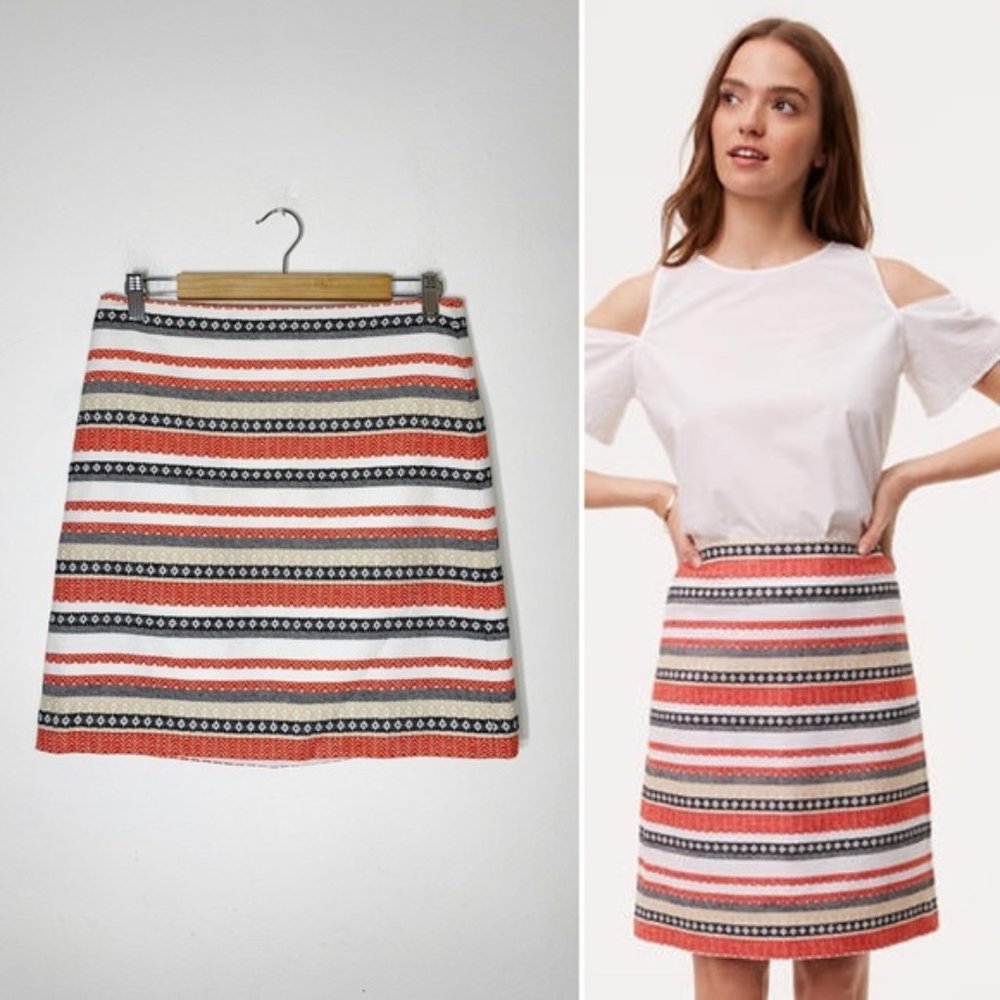 LOFT Size 4 Pencil Skirt - Black, White, and Tan Geometric Stripe Pattern
